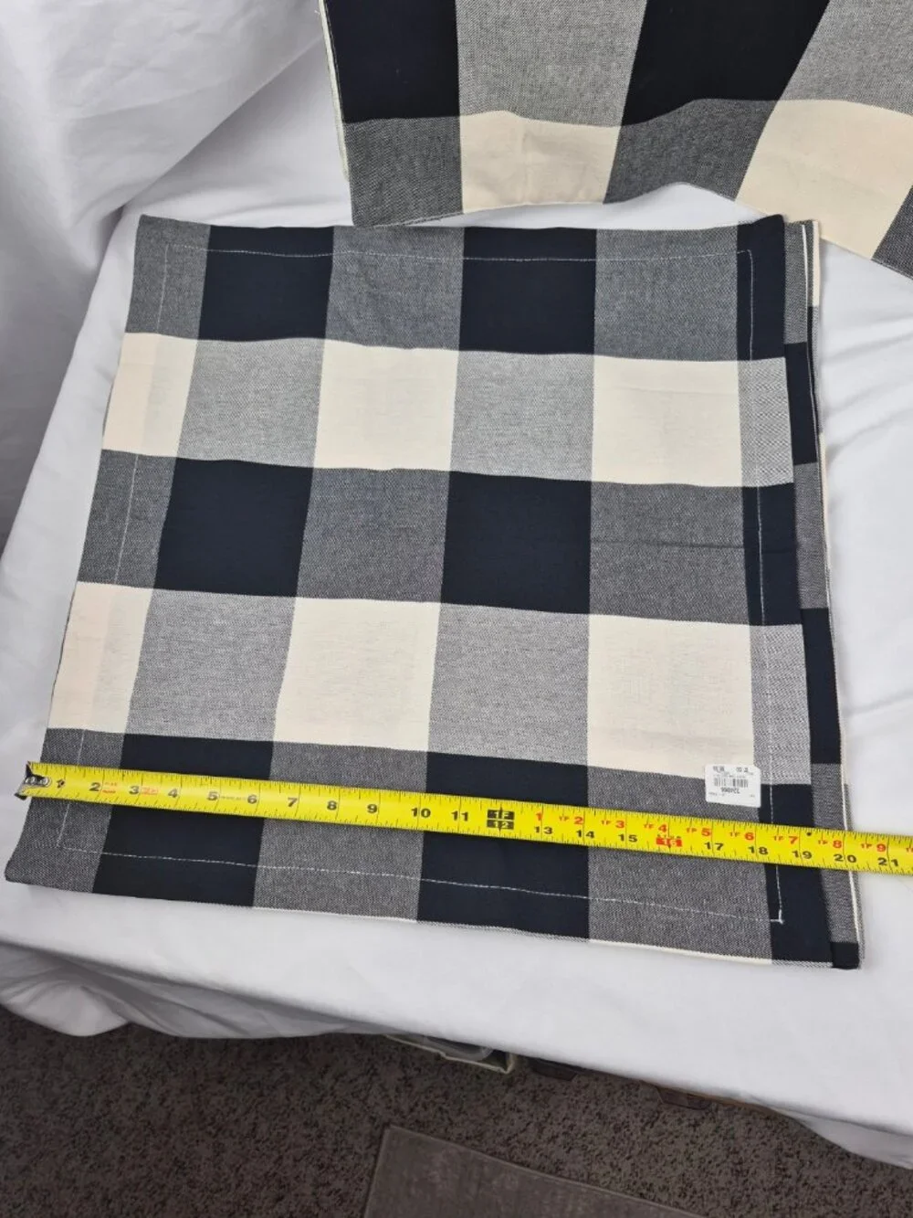Pottery Barn Buffalo Checkered Table Runner, Table Cloth/Throw & 6 Napkins